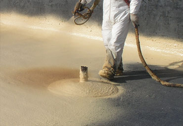 what are the benefits to spray foam roofing in Niagra Falls?